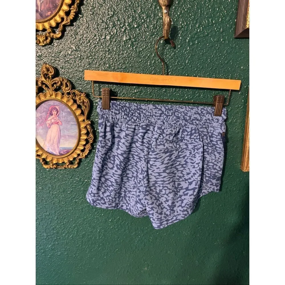 Athleta Girl Blue All Play 3” Shorts Size Medium